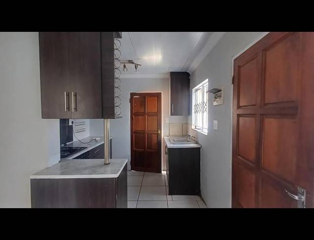 3 BEDROOM HOUSE FOR SALE IN SOSHANGUVE VV